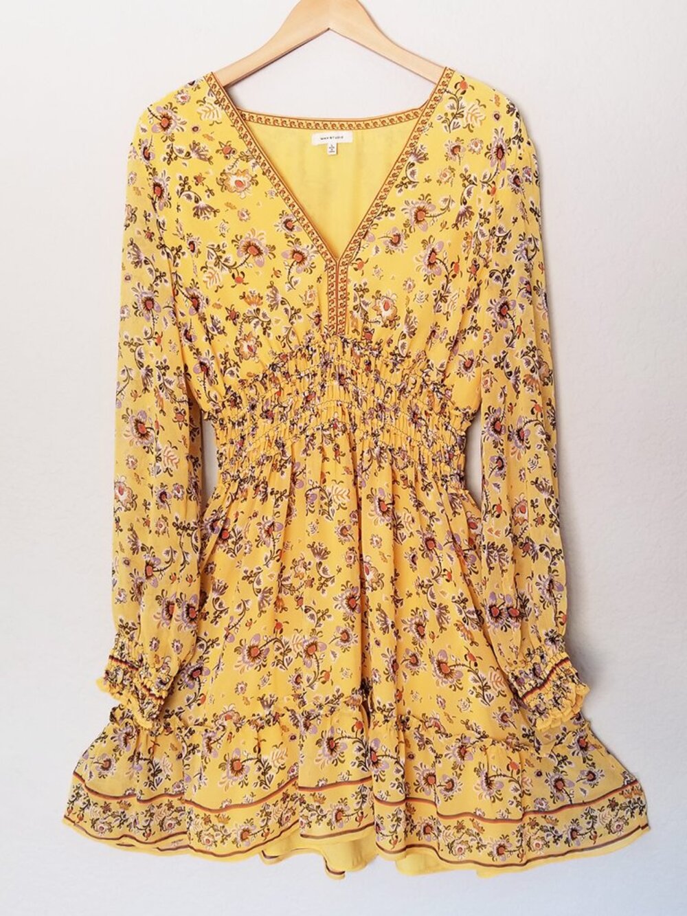 Max Studio Yellow Floral Smocked Waist V-Neck Mini Dress Long Sleeve Size L - Picture 3 of 14
